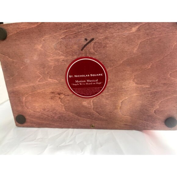 St. Nicholas Square Swaying Christmas Angels We've Heard on High Wood Music Box - Picture 9 of 9